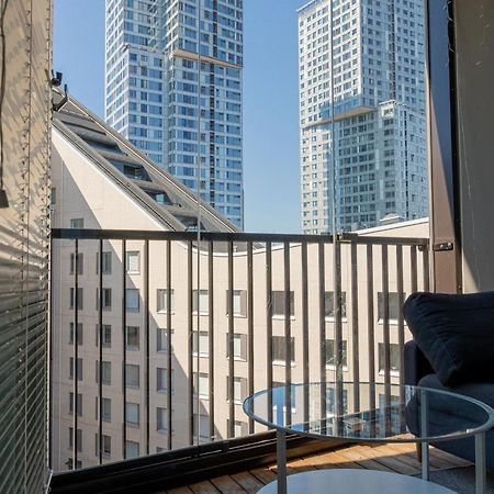 Stunning Central Apartment ヘルシンキ エクステリア 写真